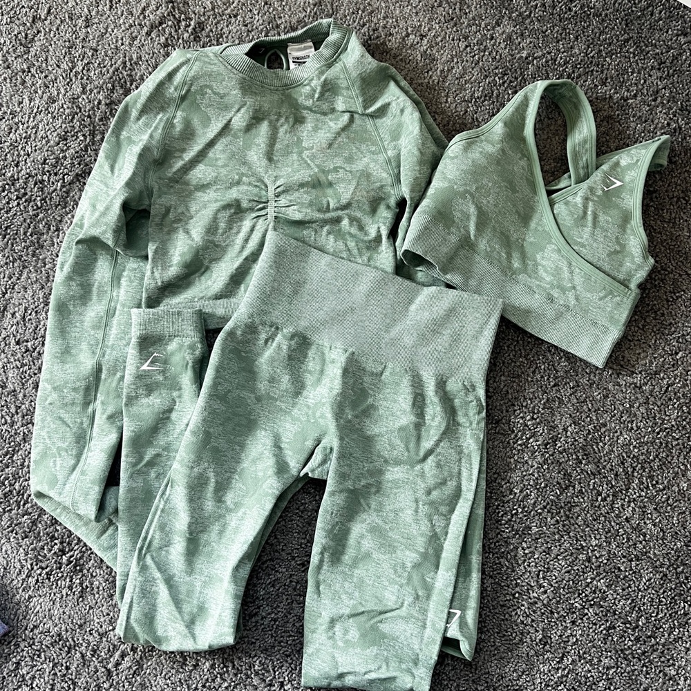GymShark Green Activewear Set